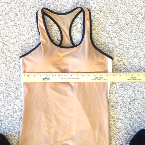 T by Talbots Slimming Colorblock Shelf-bra Tank Top, Tan. Sz M (worn once) - Picture 4 of 6